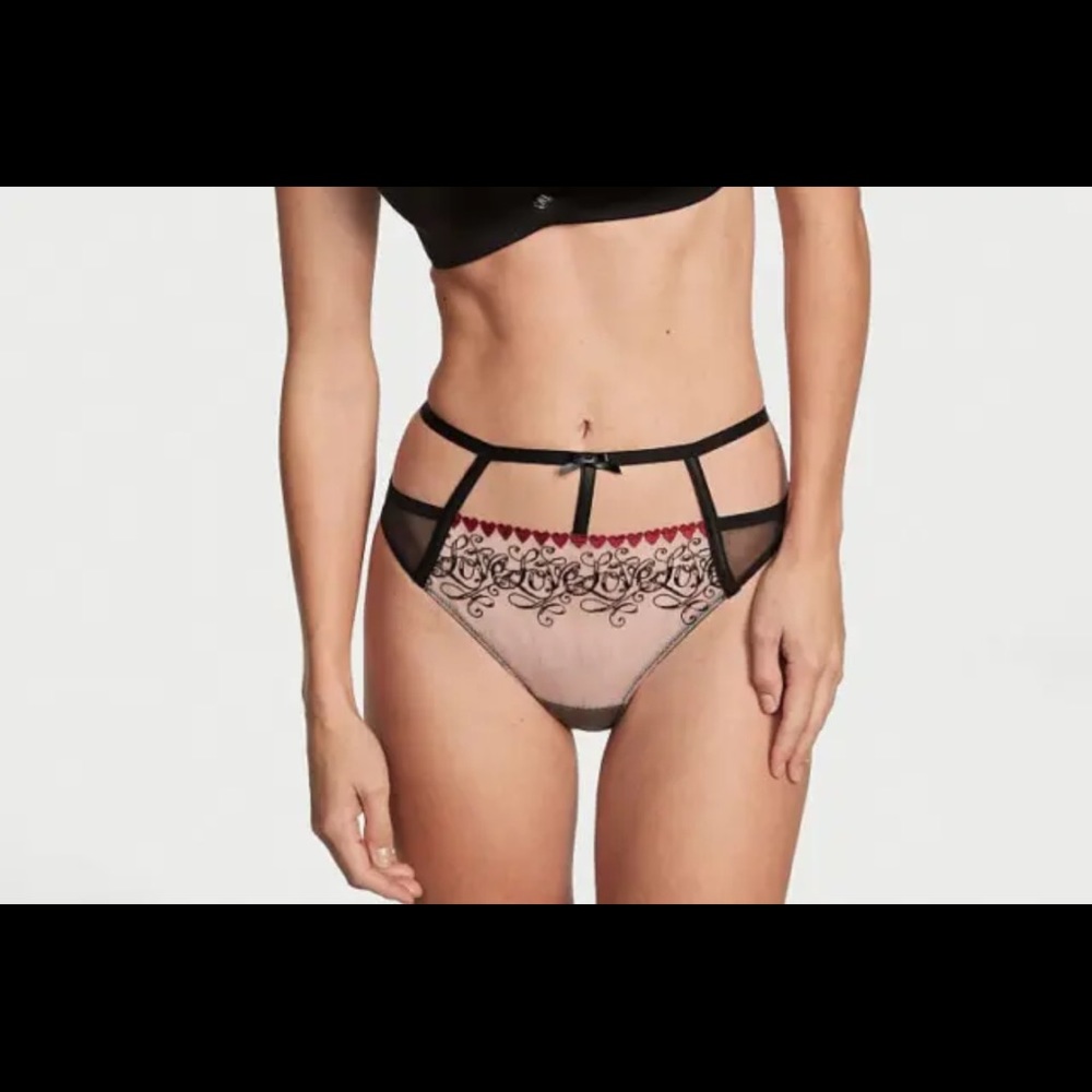 VICTORIA'S SECRET VERY SEXY LOVE LETTERS EMBROIDERY SRAPPY PANTY M VALENTINES